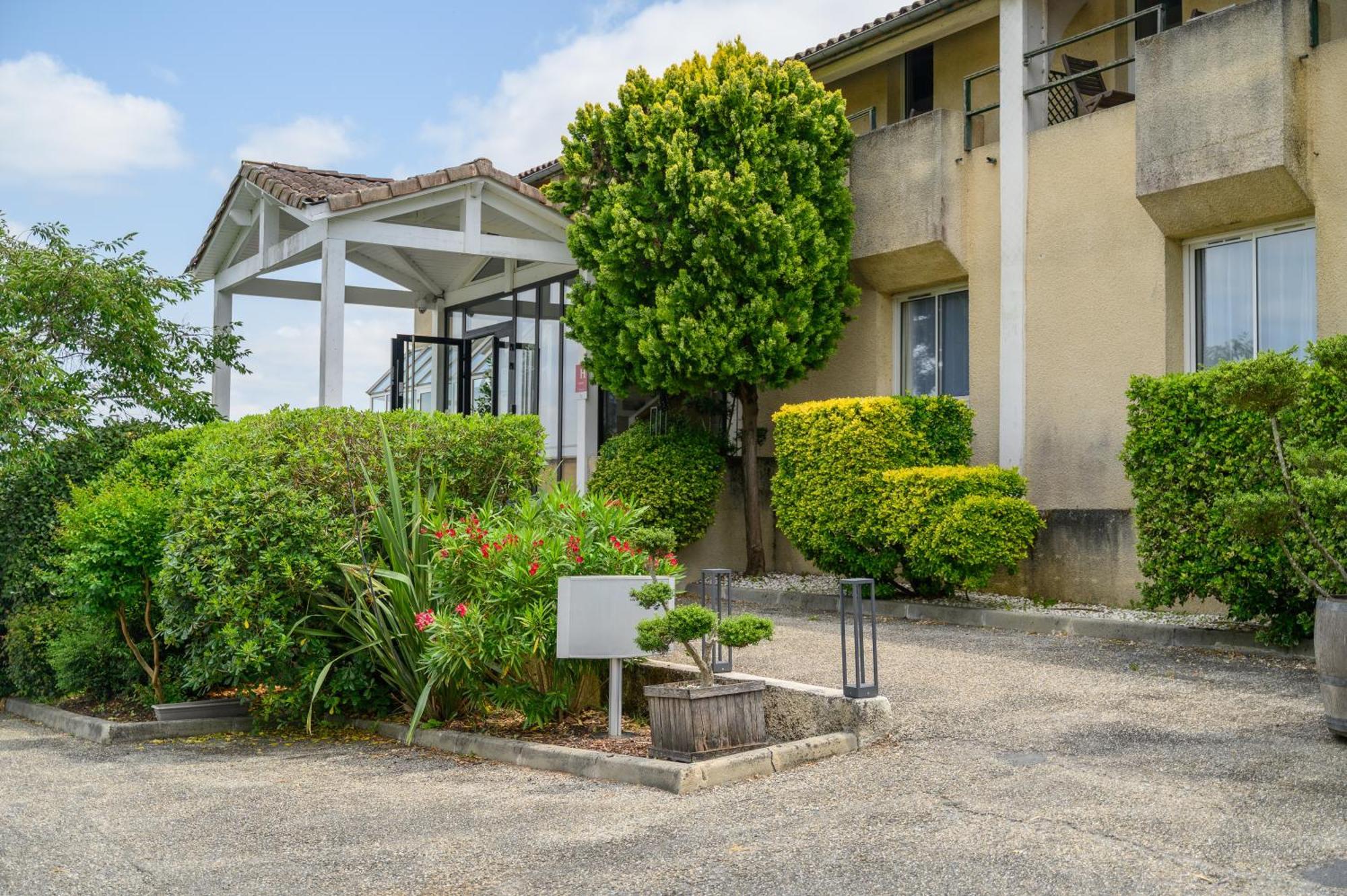 Pey La Tour - Logis Hotels & Restaurant Salleboeuf Exterior foto