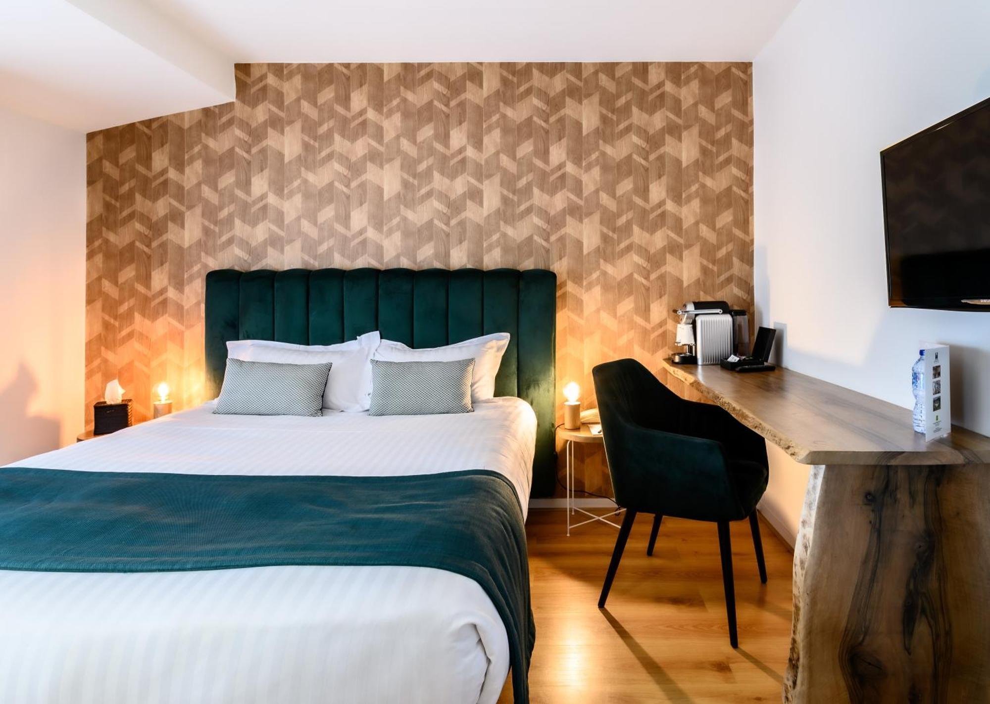 Pey La Tour - Logis Hotels & Restaurant Salleboeuf Cameră foto