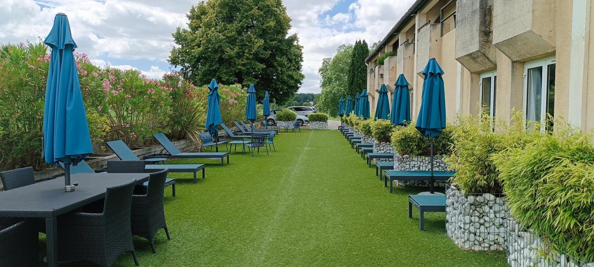 Pey La Tour - Logis Hotels & Restaurant Salleboeuf Exterior foto